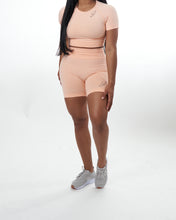 Load image into Gallery viewer, Peach Orange Seamless Top