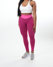 Load image into Gallery viewer, Pink Textured Scrunch Butt Leggings