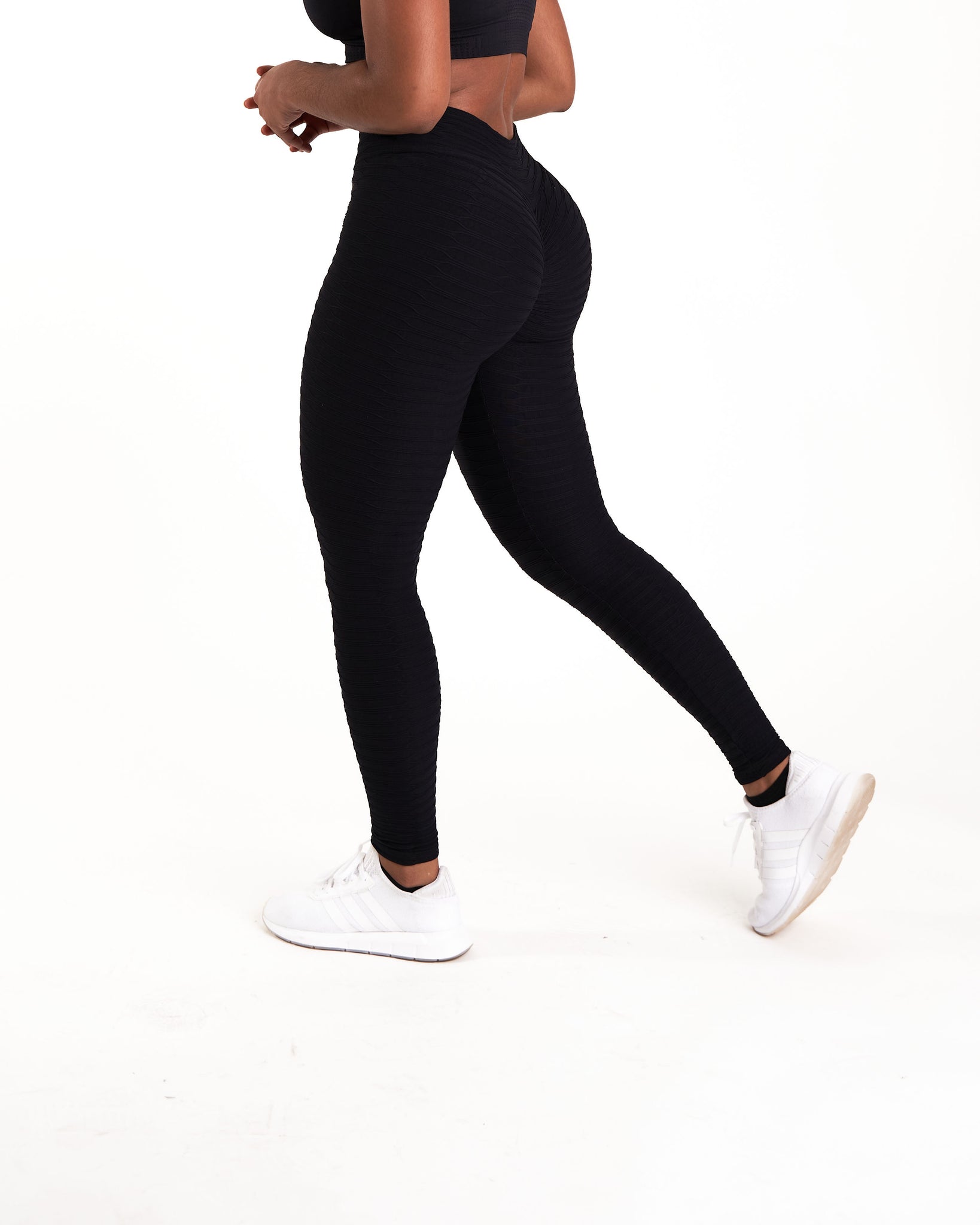 Buy Black Leggings for Women by Reebok Online | Ajio.com