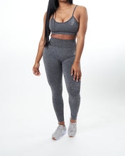 Load image into Gallery viewer, Shadow Gray Seamless Sports Bra
