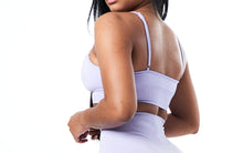 Load image into Gallery viewer, Lilac Seamless Sports Bra
